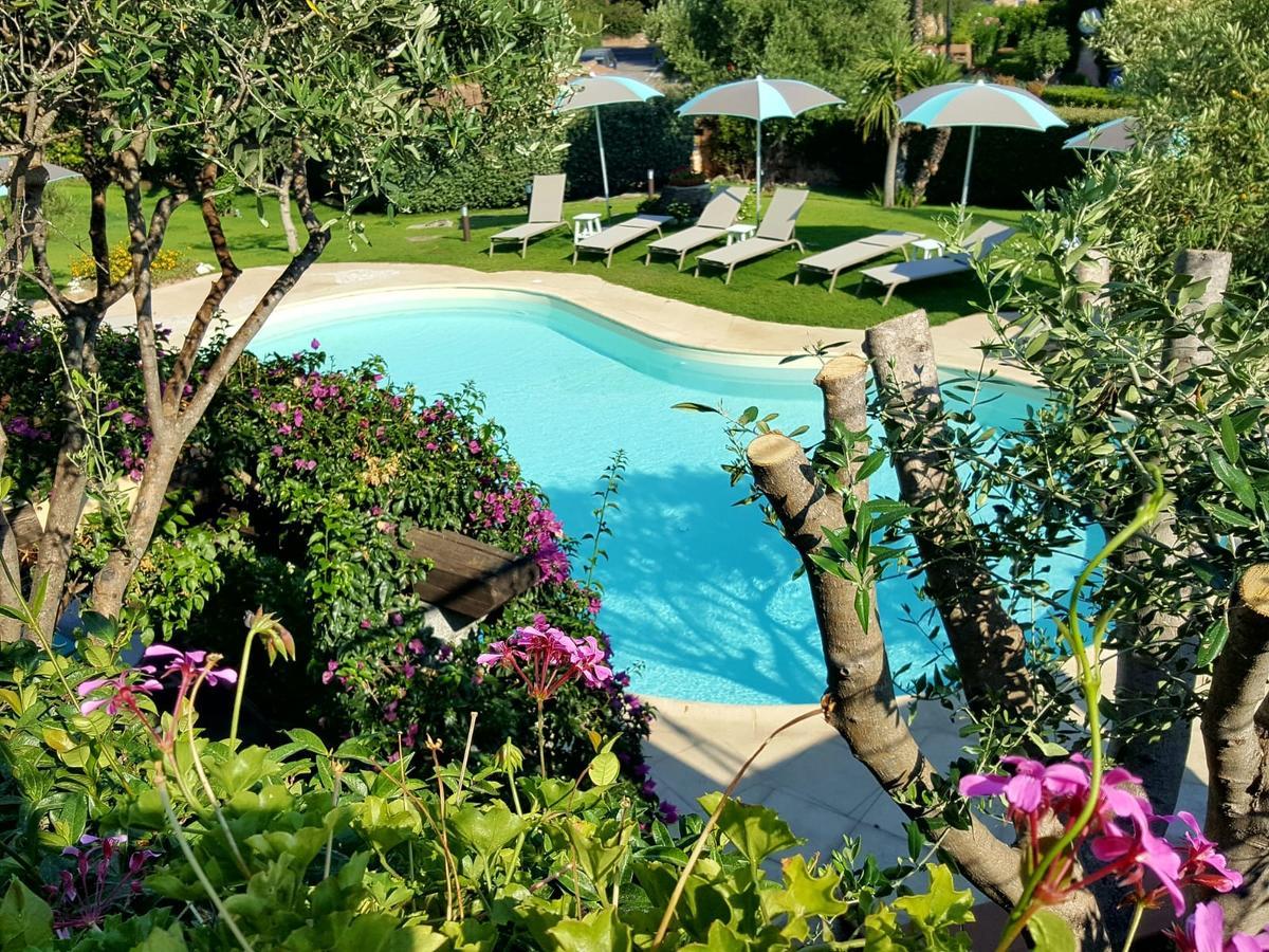 פורטו רוטונדו Geco Di Giada Art Suites - Adult Only מראה חיצוני תמונה